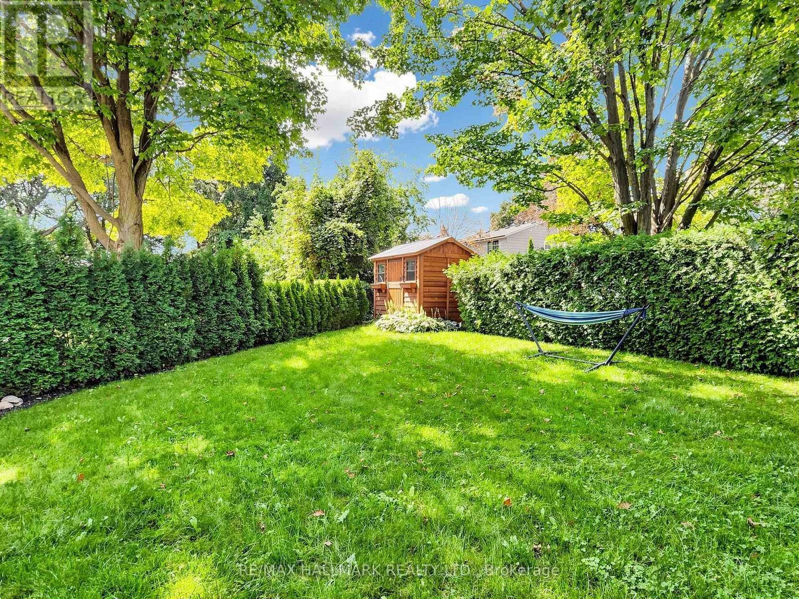 400 Handley Crescent, Newmarket, ON