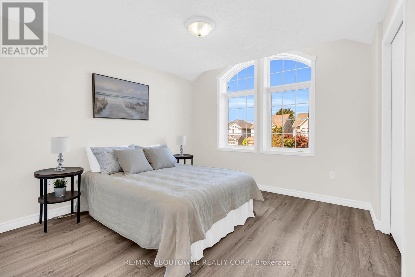 87 Houghton Street, Cambridge, ON