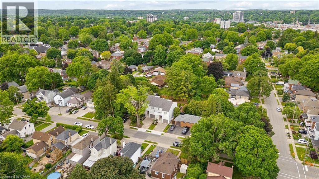 82 Chalmers Street N, Cambridge, ON