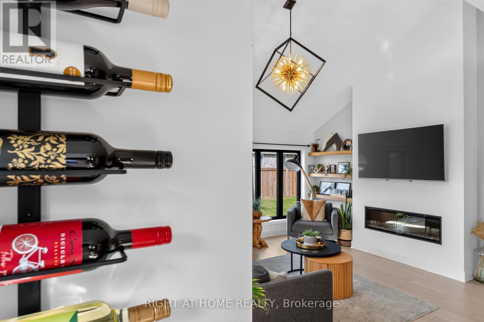 29 Harlequin Court, St. Thomas, ON