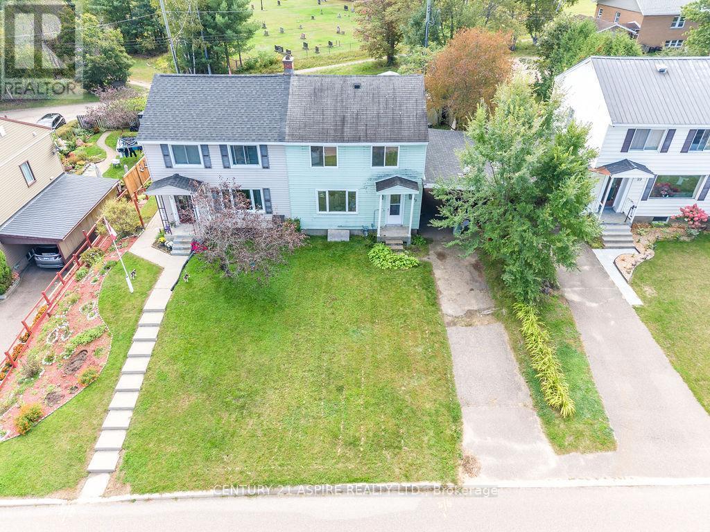 87 Algonquin St Street, Deep River, ON