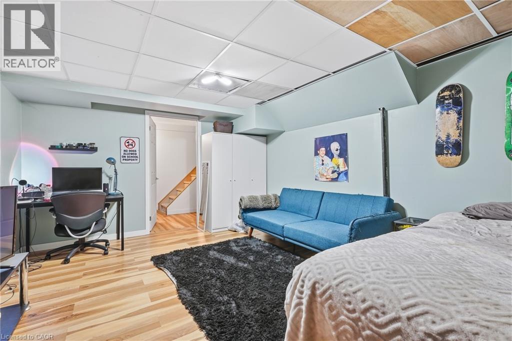 Additional content - 76 Madeira Crescent, Cambridge, ON