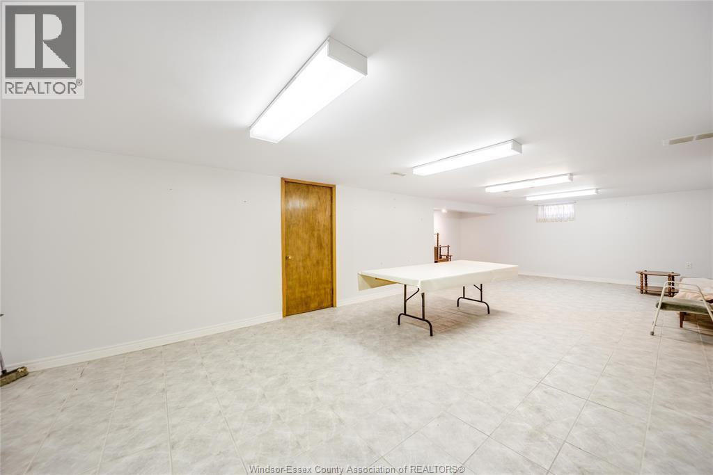 2506 Longfellow Avenue, Windsor, ON