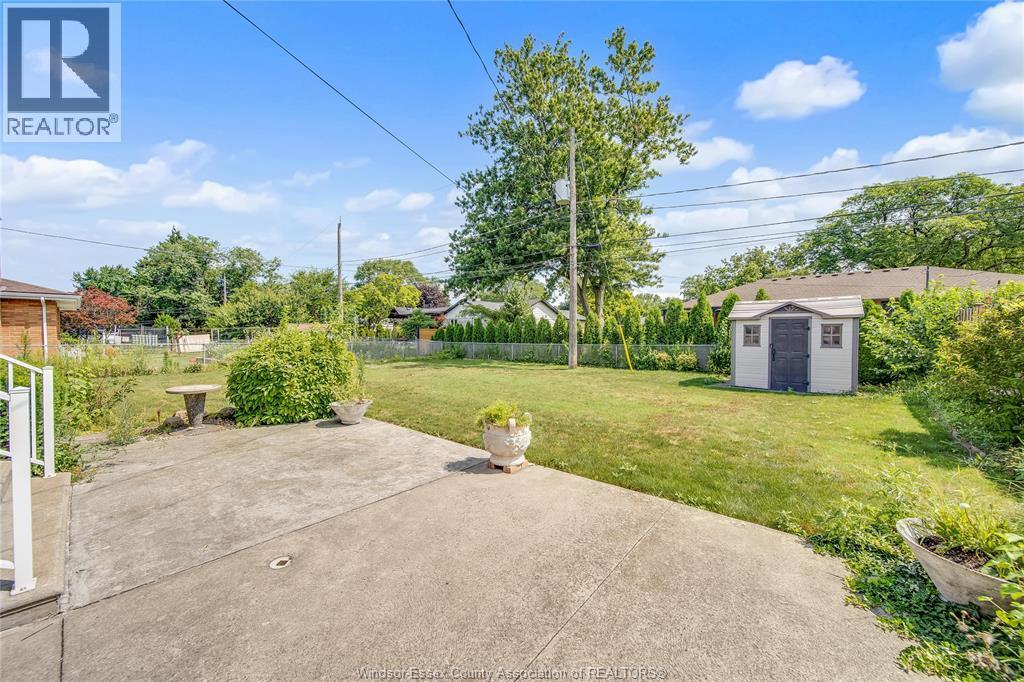 2506 Longfellow Avenue, Windsor, ON