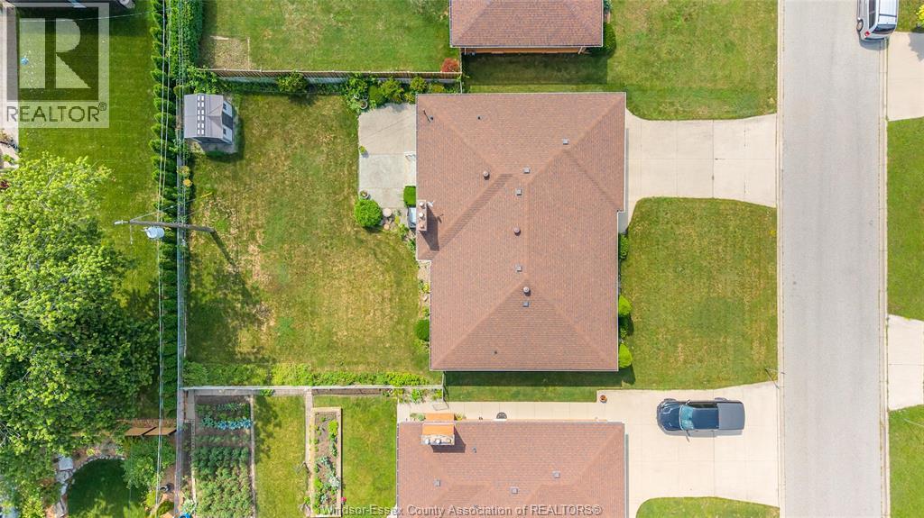 2506 Longfellow Avenue, Windsor, ON