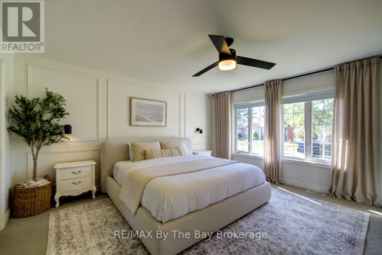 29 Downer Crescent, Wasaga Beach, ON