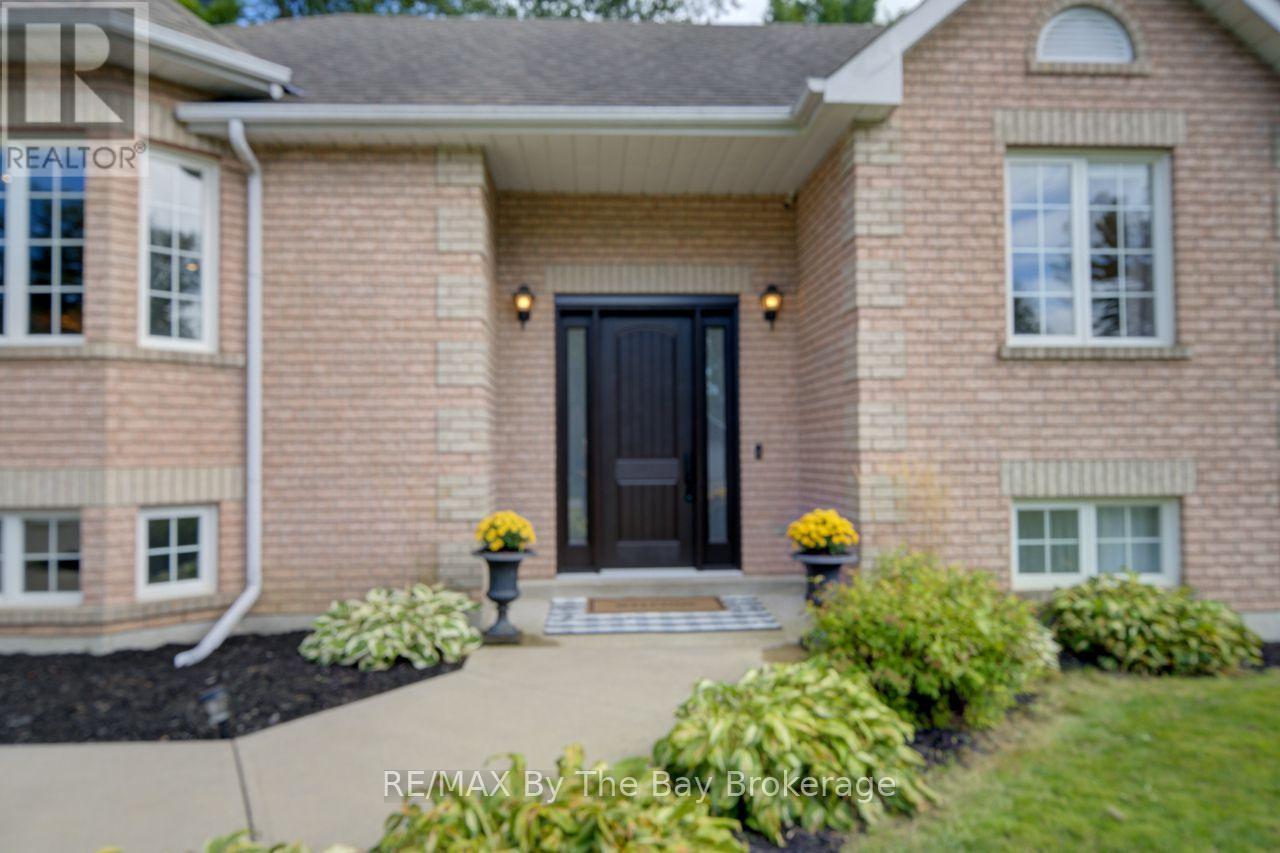 29 Downer Crescent, Wasaga Beach, ON