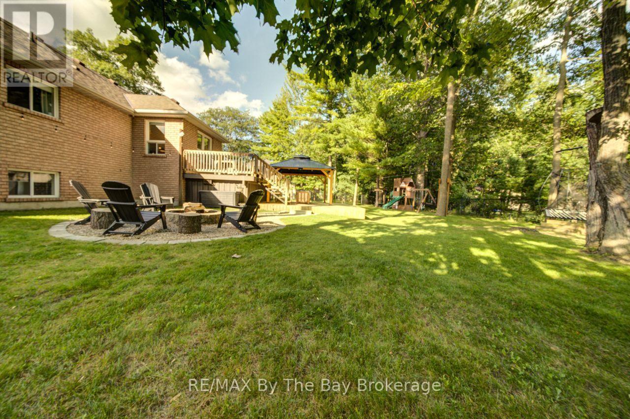 29 Downer Crescent, Wasaga Beach, ON