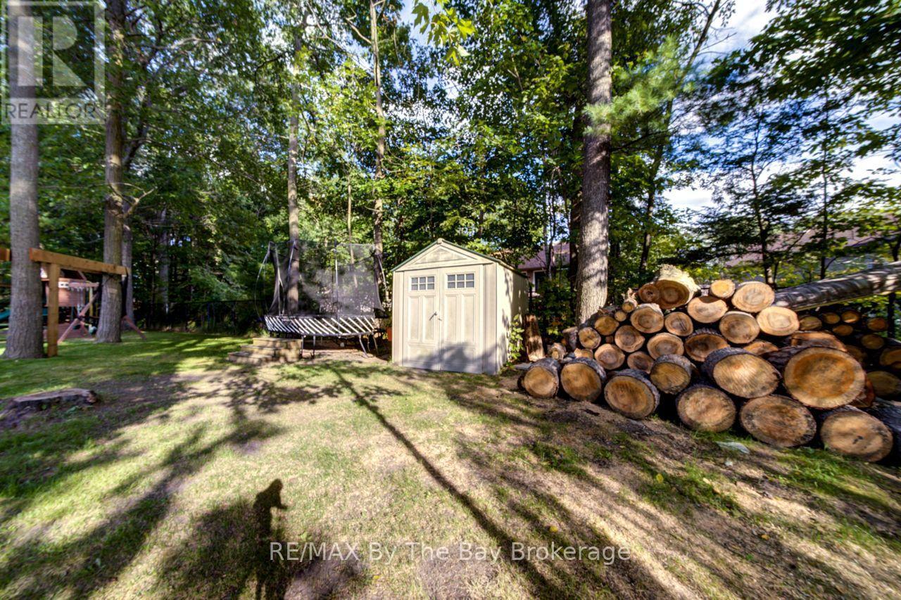29 Downer Crescent, Wasaga Beach, ON