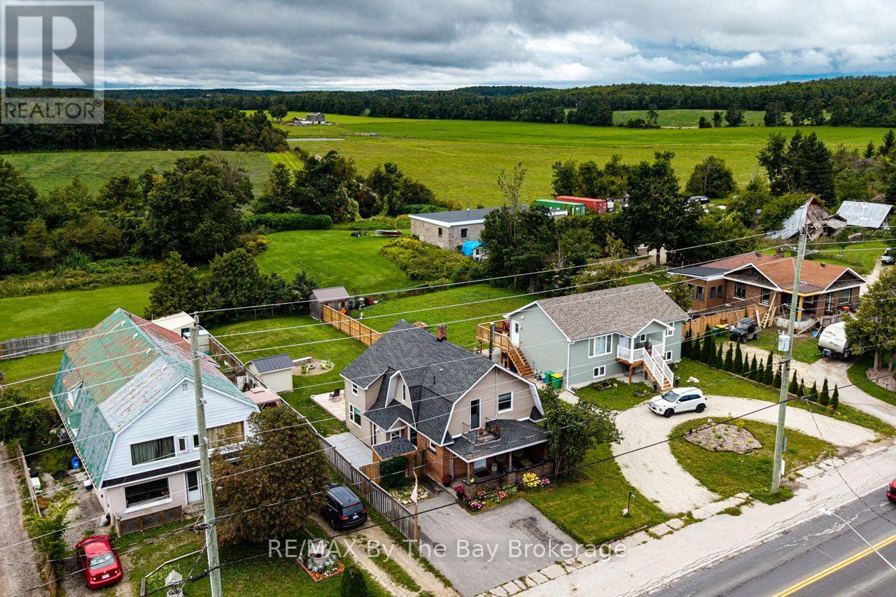 794116 Grey Rd 124 Road, Clearview (Singhampton), ON