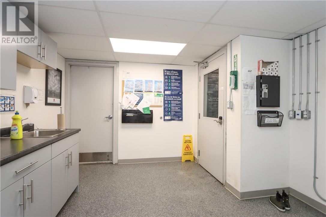 210 Falconbridge Road, Sudbury, ON