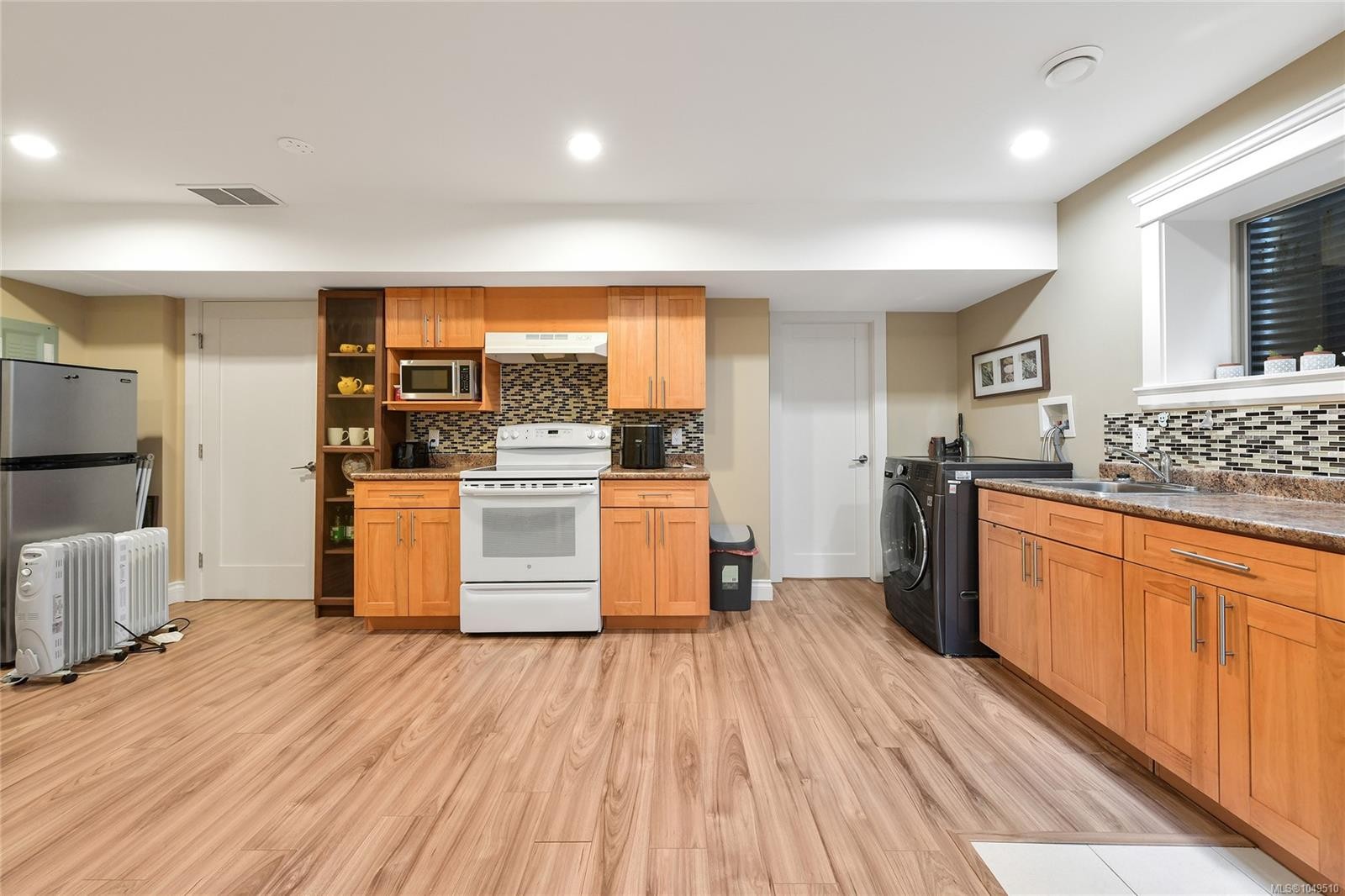 1059 Clare St, Victoria, BC