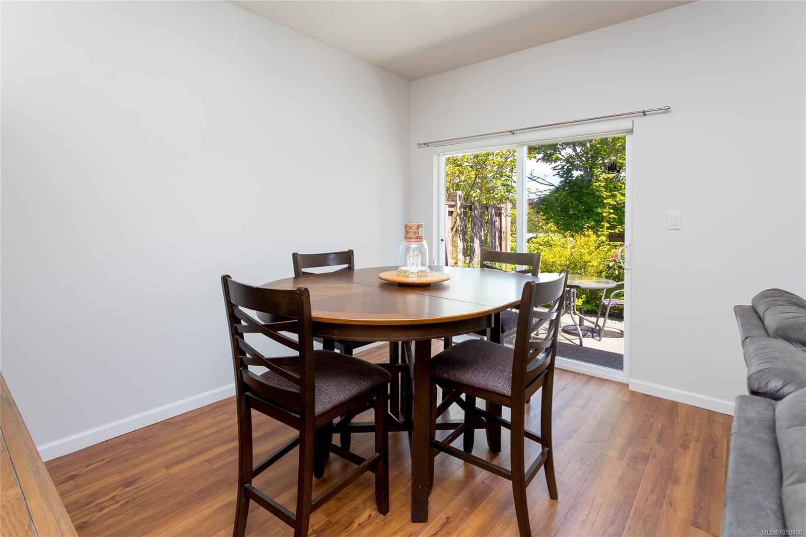 1963 Polo Park Crt, Central Saanich, BC