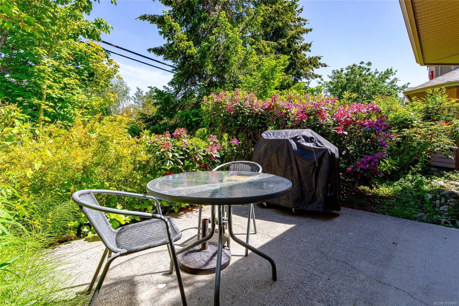 1963 Polo Park Crt, Central Saanich, BC