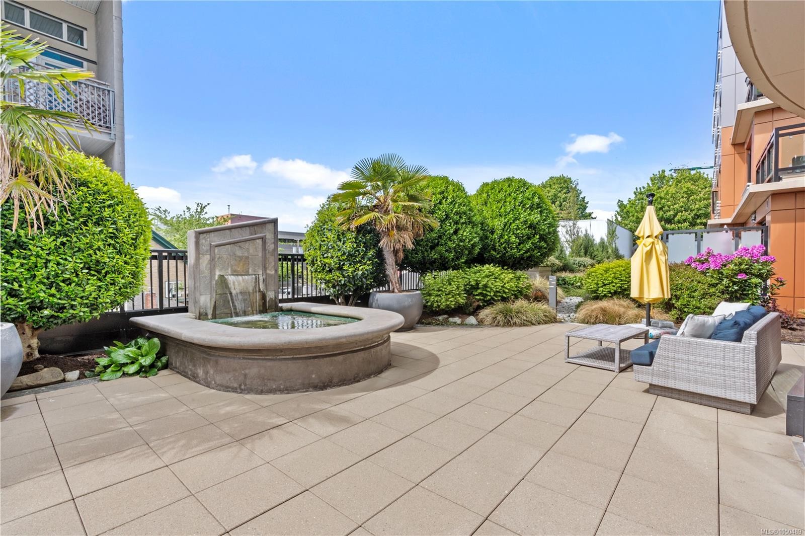 #427-1029 View St, Victoria, BC