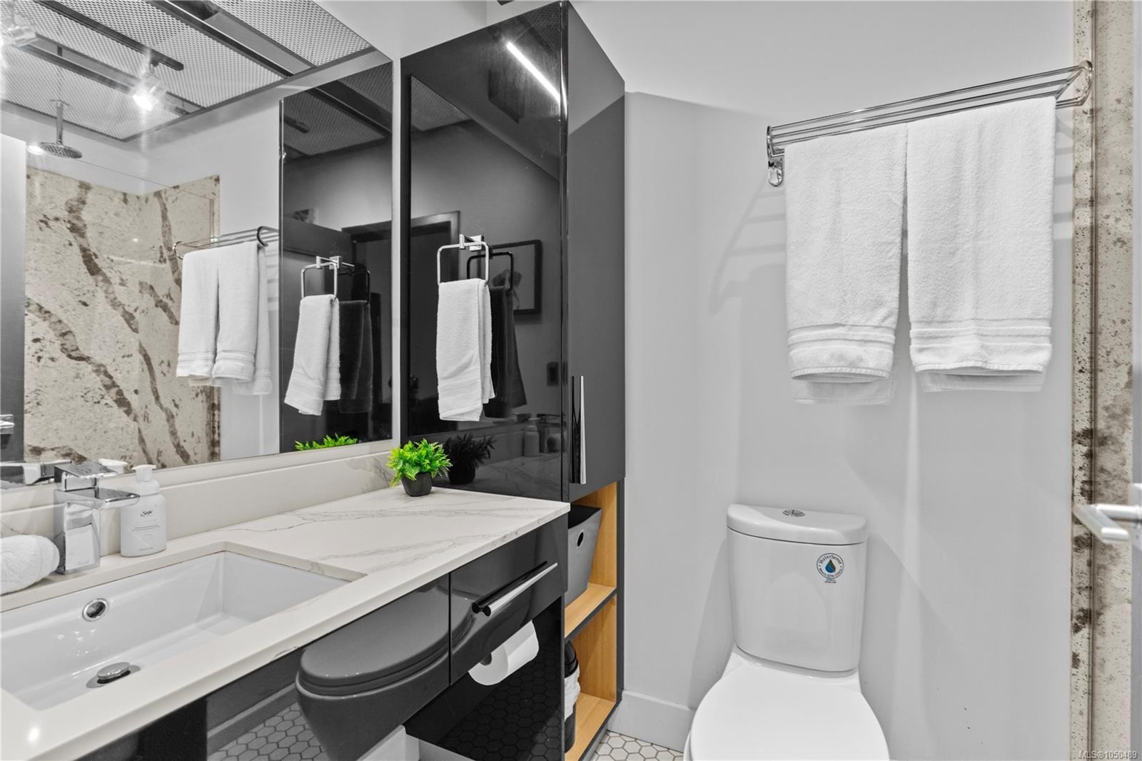 #427-1029 View St, Victoria, BC