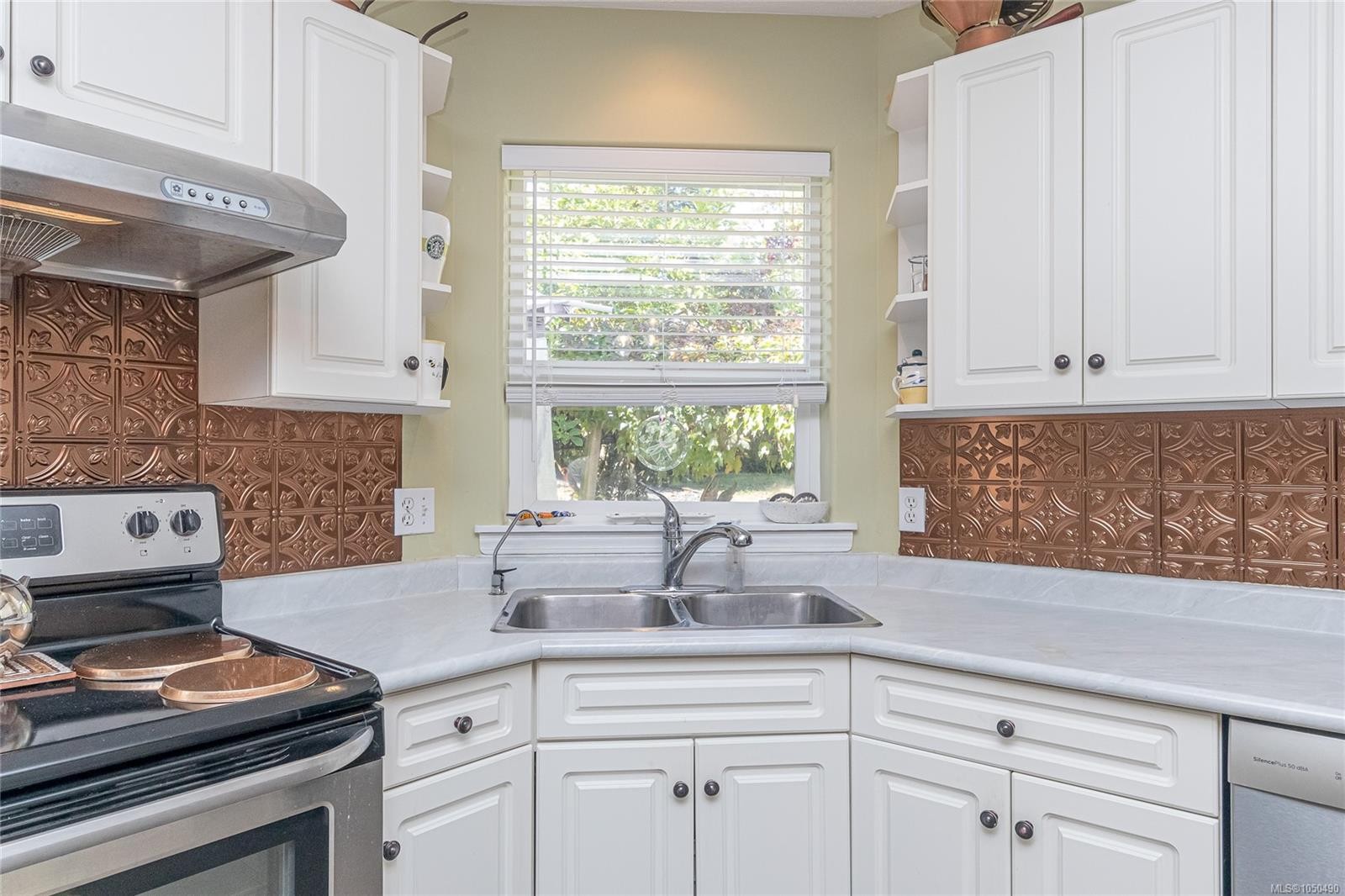 4525 Lambourn Dr, Cowichan Bay, BC