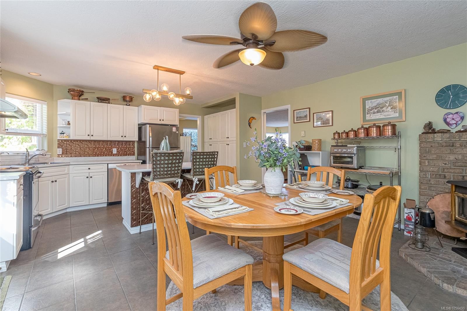 4525 Lambourn Dr, Cowichan Bay, BC