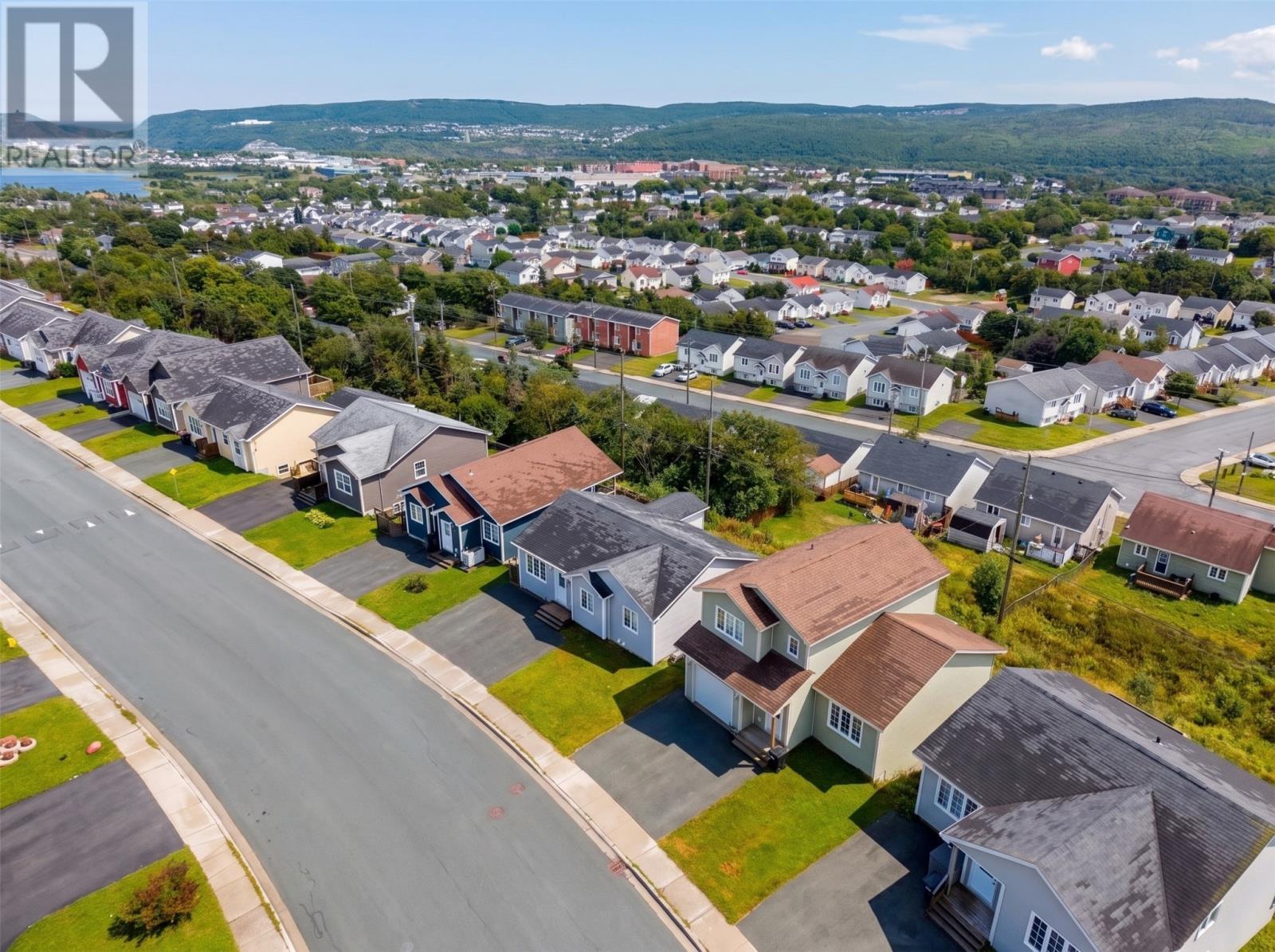 89 Rotary Drive, St. John'S, NL