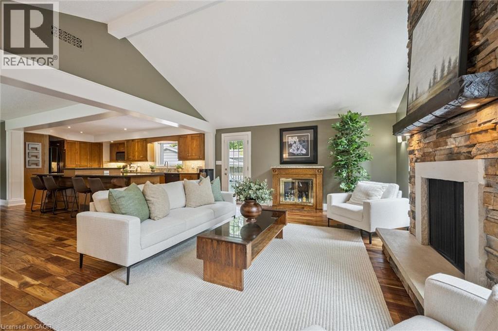 112 Margaret Avenue N, Waterloo, ON