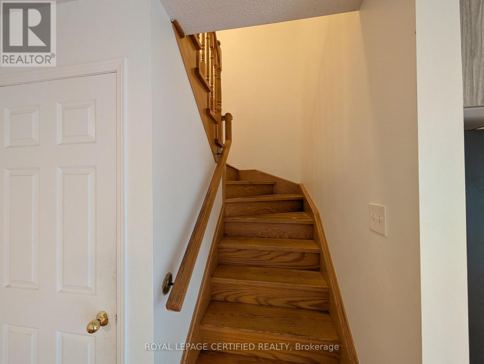 8 James Street, Mississauga, ON