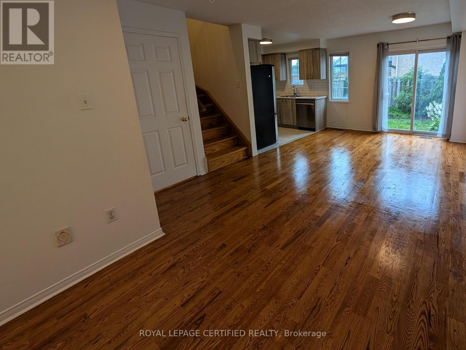 8 James Street, Mississauga, ON