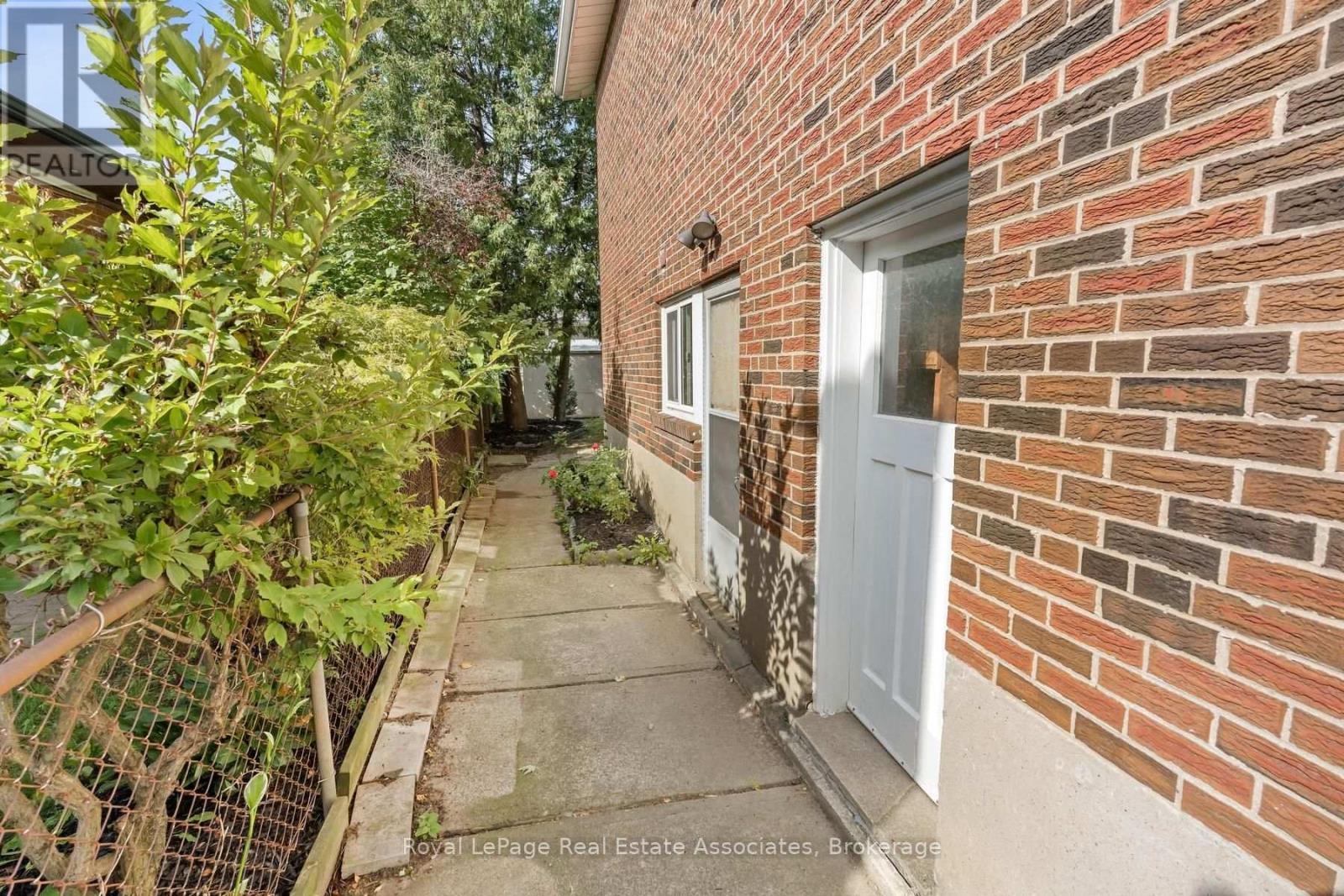 59 Alanmeade Crescent, Toronto, ON