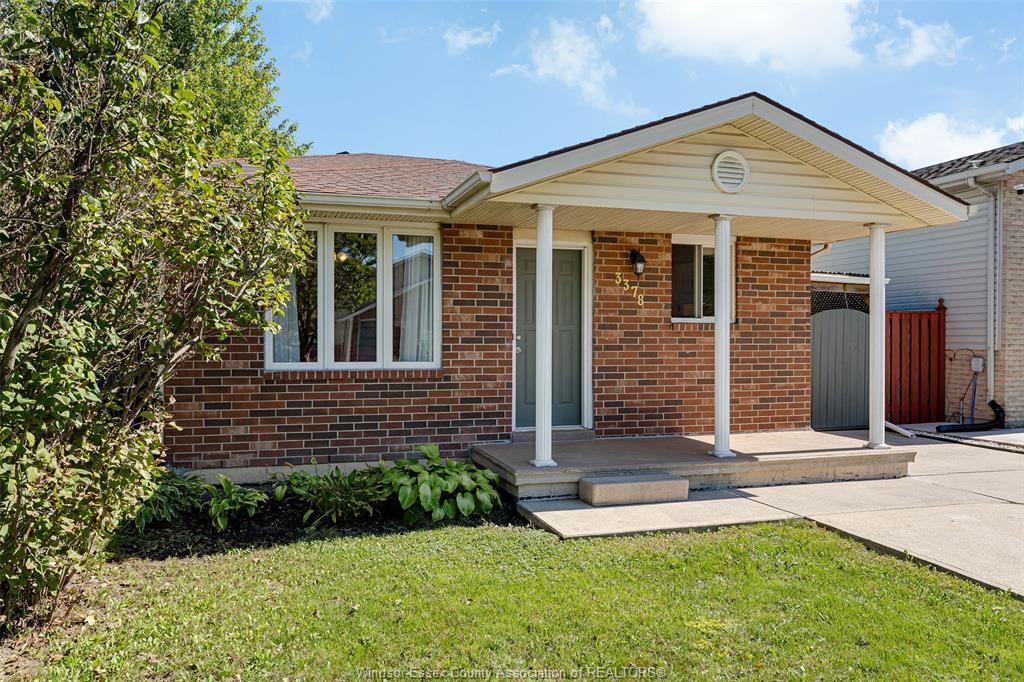 3378 Candlewood Crescent, Windsor, ON