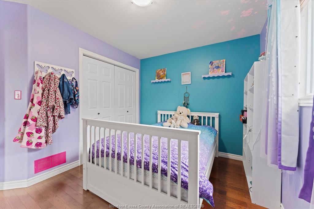 98 Hazel Crescent, Kingsville, ON