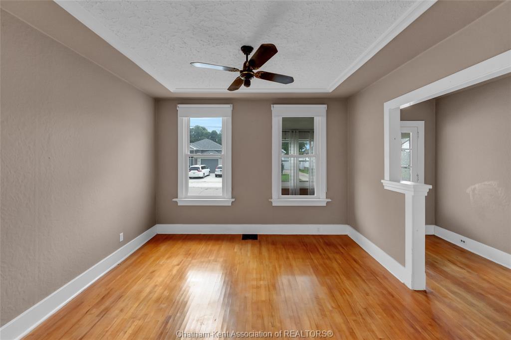 121 Cornhill Street, Chatham, ON