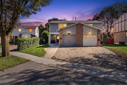 88 Red River Crescent Toronto, ON M1B 1Z6