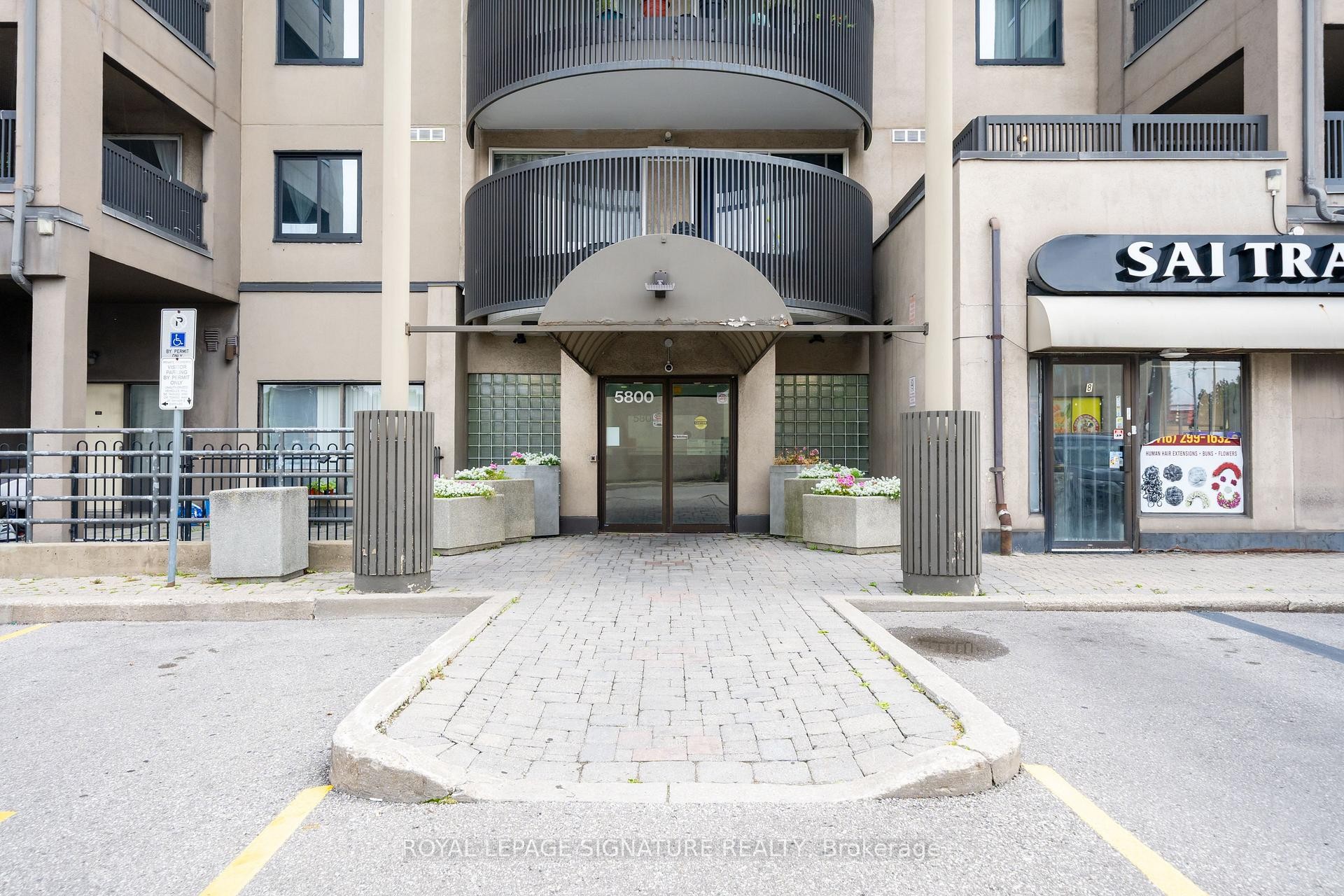 316-5800 Sheppard Avenue E, Toronto, ON