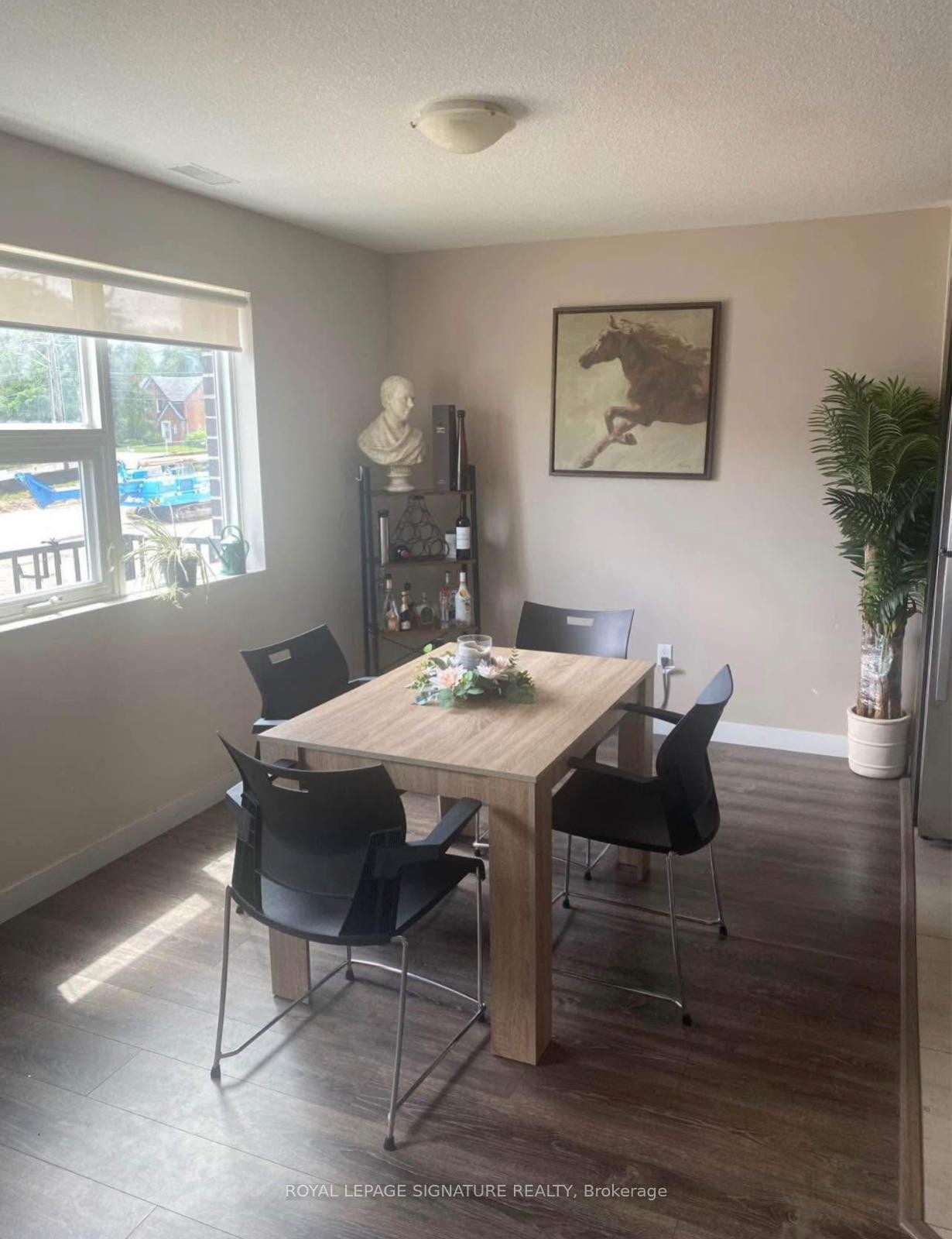 216-288 Albert Street, Waterloo, ON