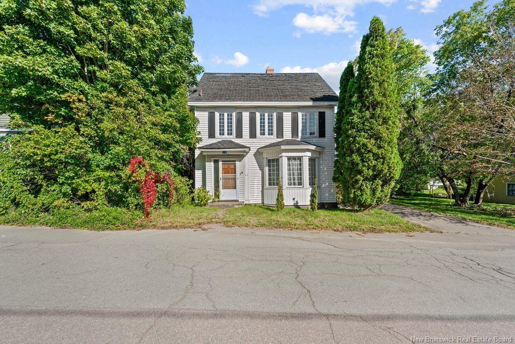 19 Academy St, Hillsborough, NB