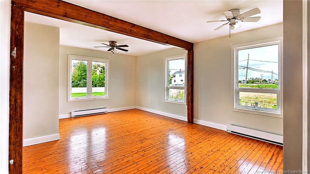 275 Rue Acadie, Grande-Anse, NB