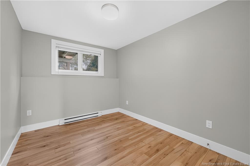 28 De La Colline St, Dieppe, NB