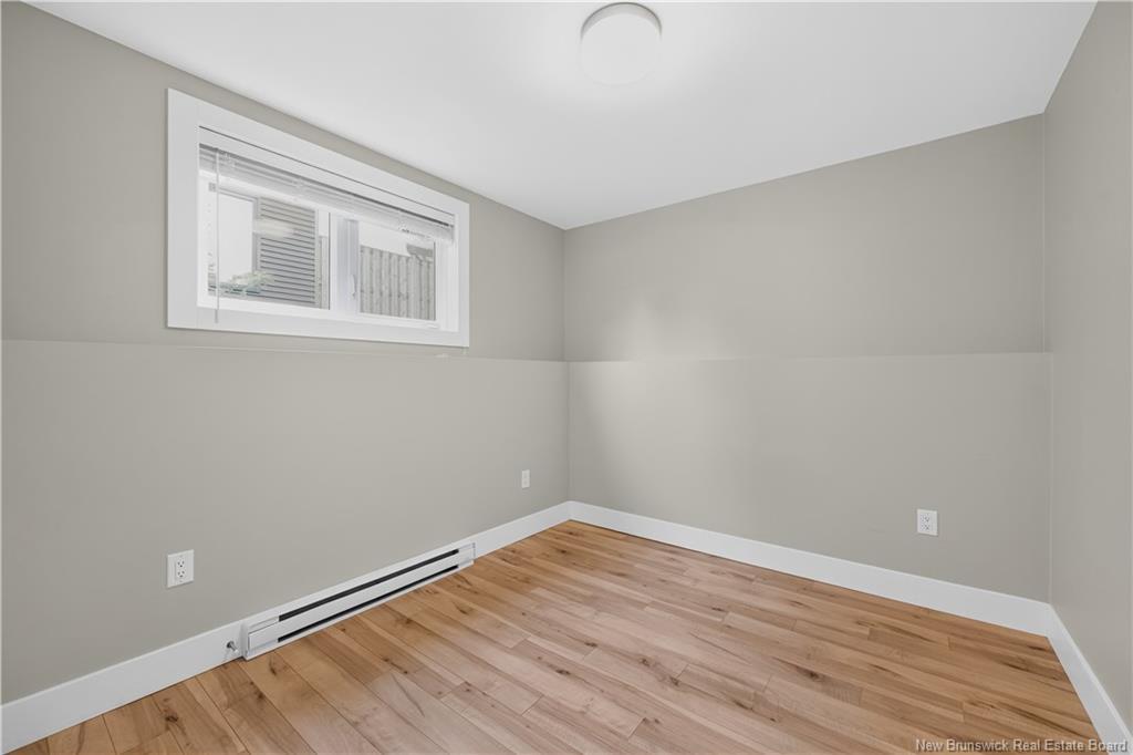 28 De La Colline St, Dieppe, NB