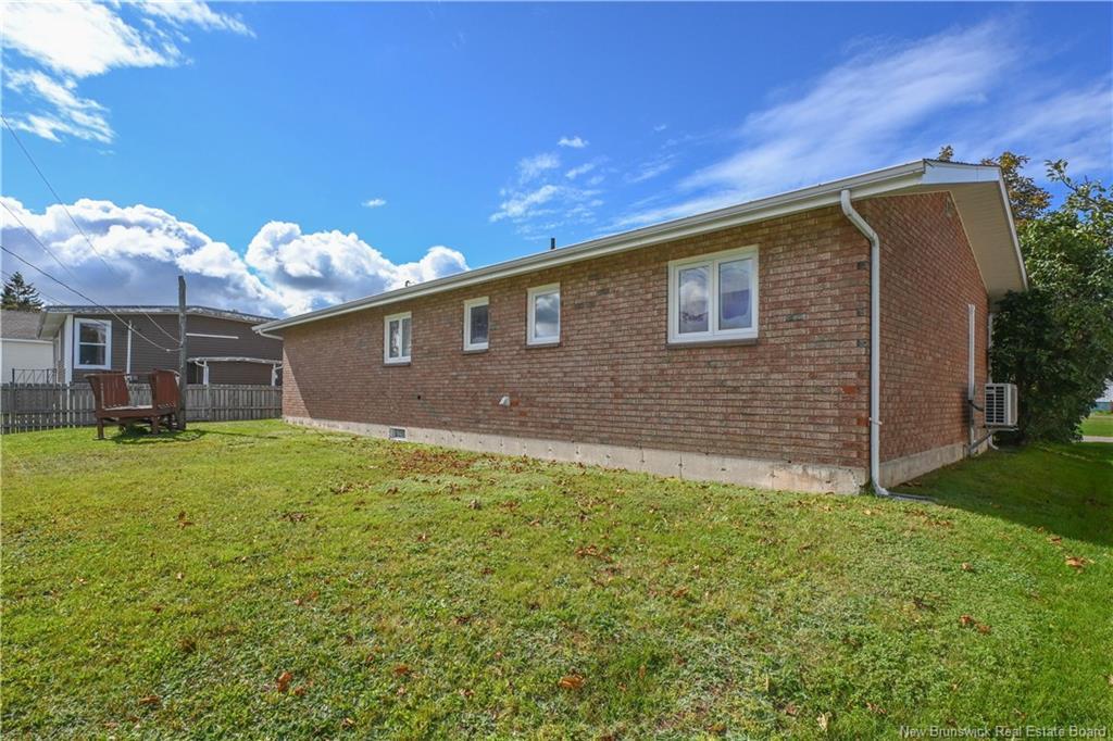 140 Des Saules St, Shippagan, NB