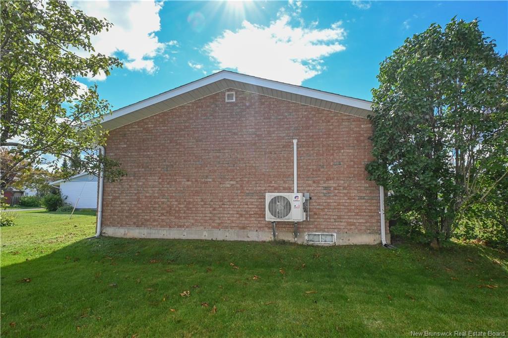 140 Des Saules St, Shippagan, NB