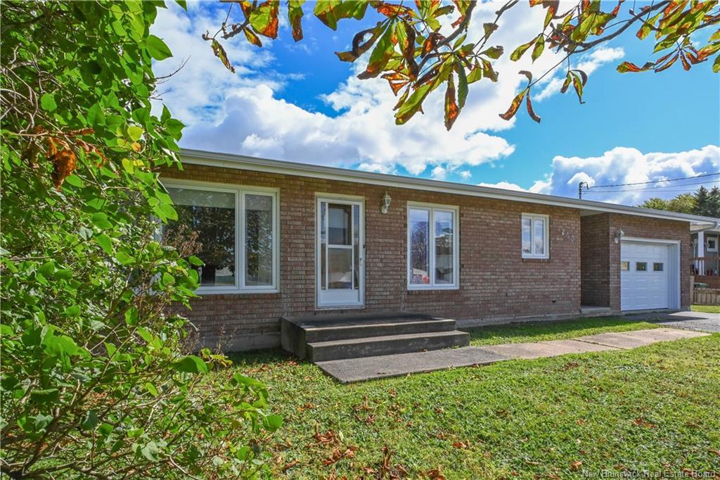 140 Des Saules St, Shippagan, NB