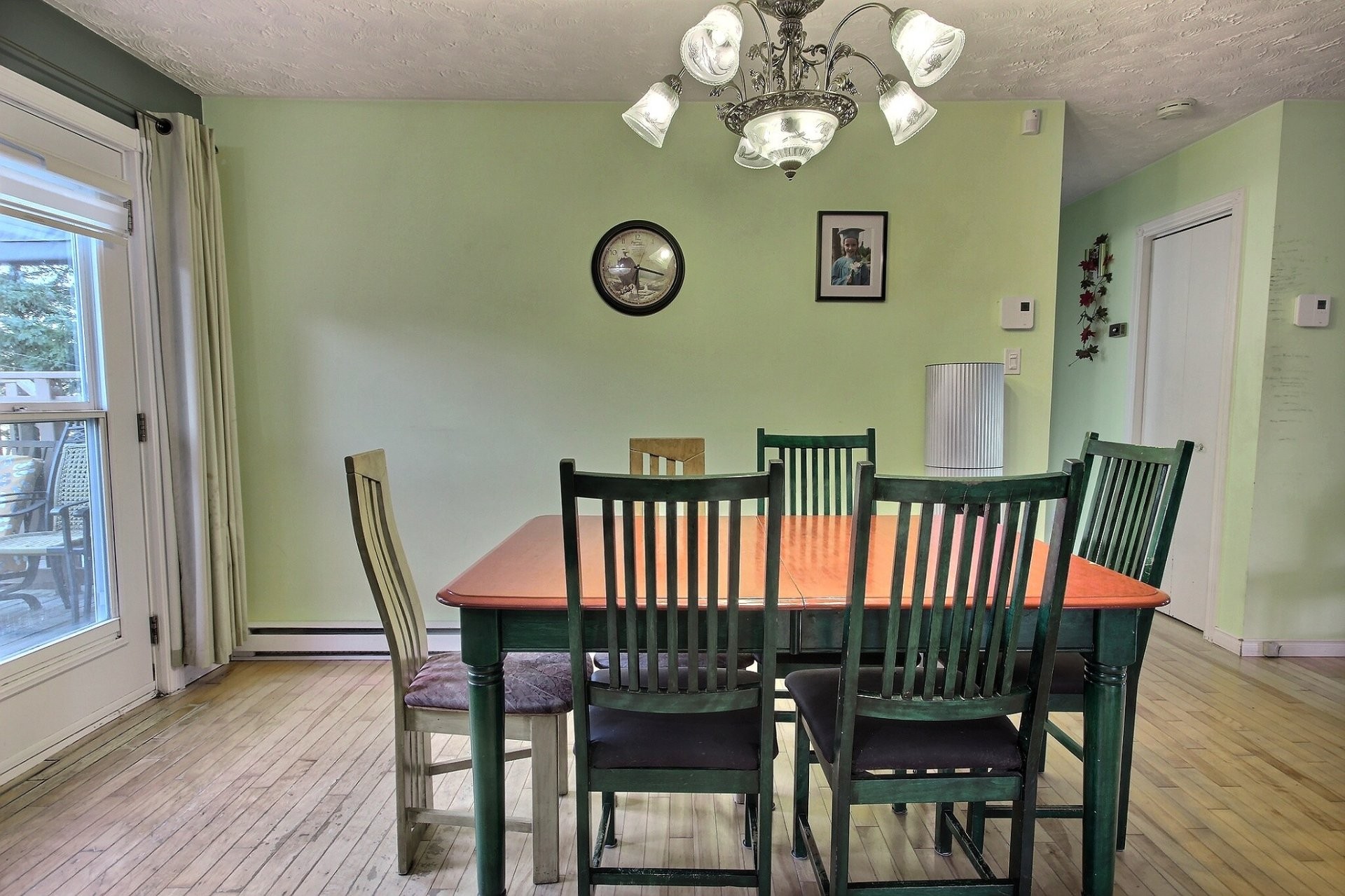 Dining Room - 58 Av. Marcotte, Rouyn-Noranda, QC