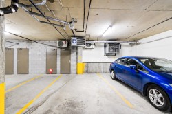 Garage -