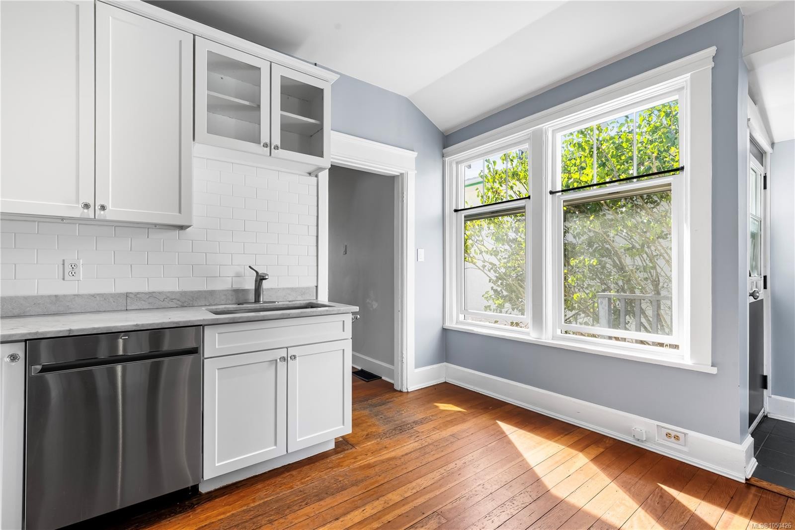 1360 Lang St, Victoria, BC