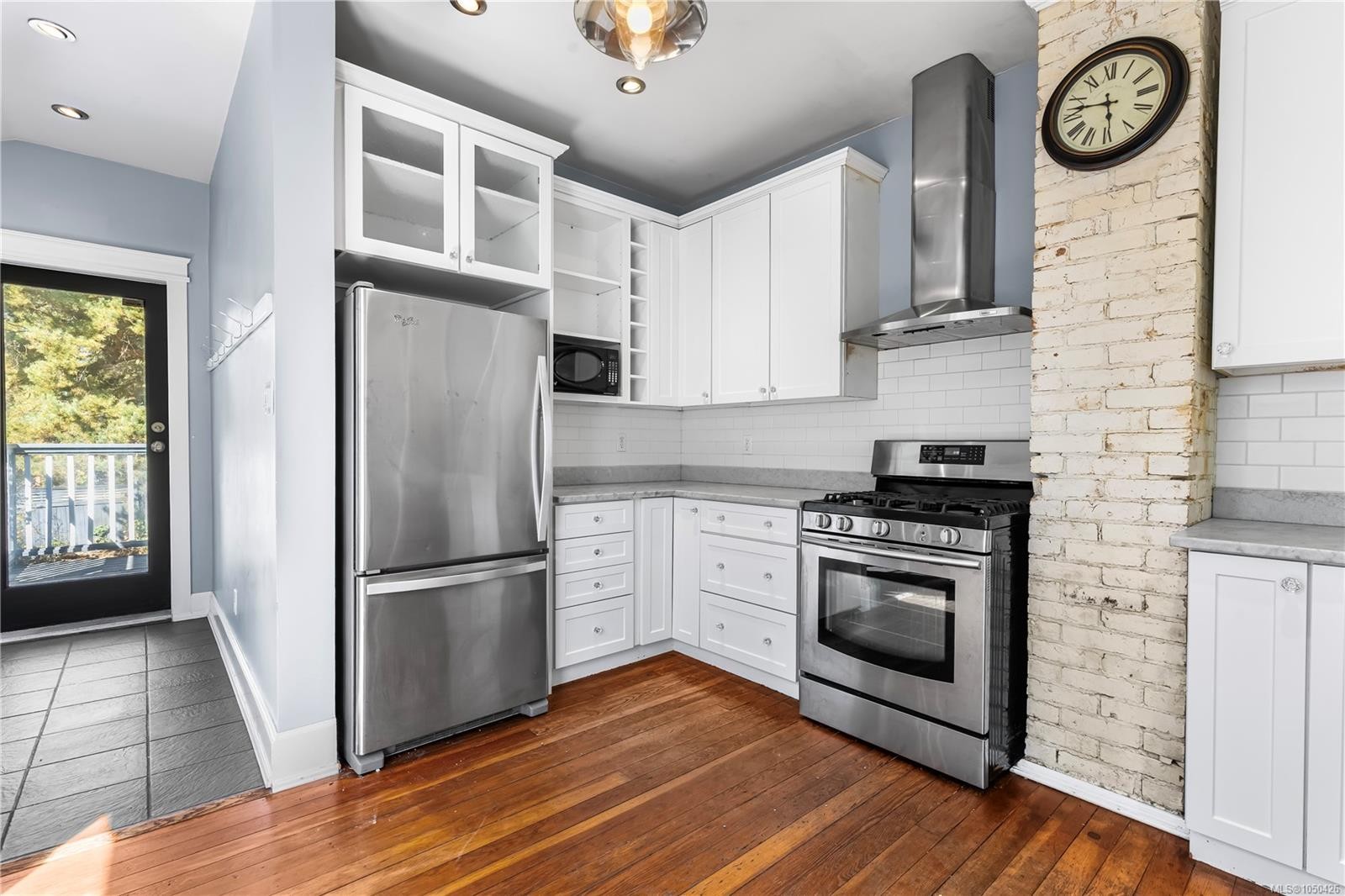 1360 Lang St, Victoria, BC