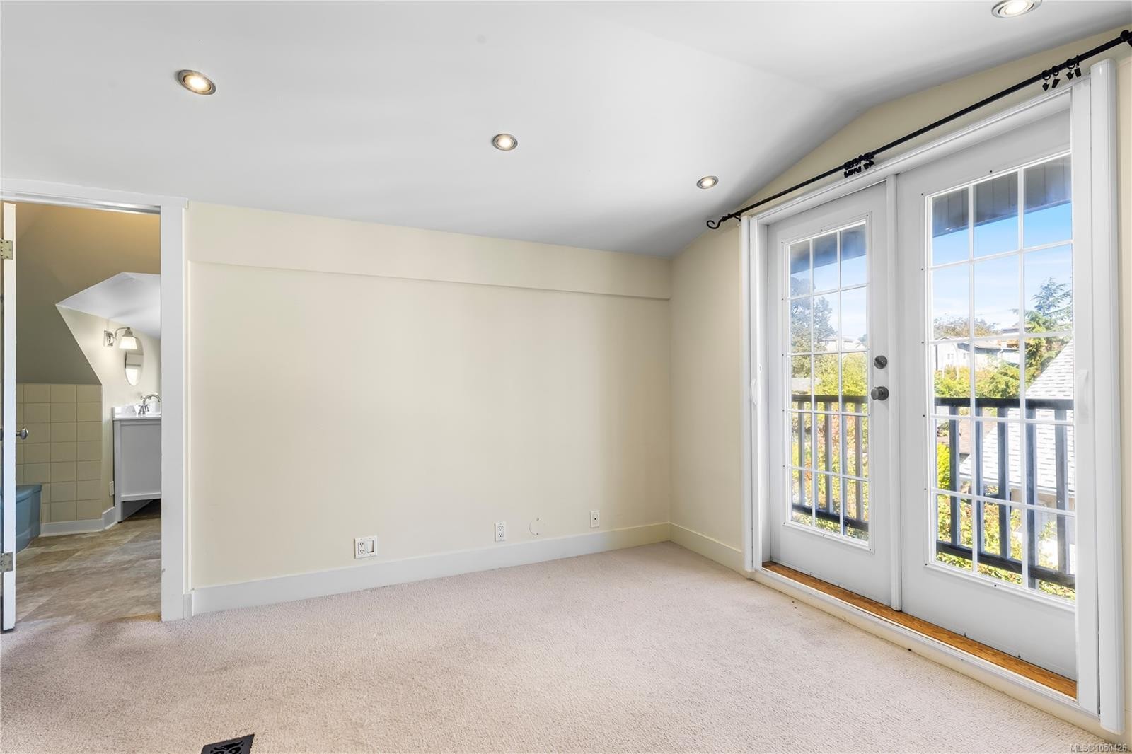 1360 Lang St, Victoria, BC