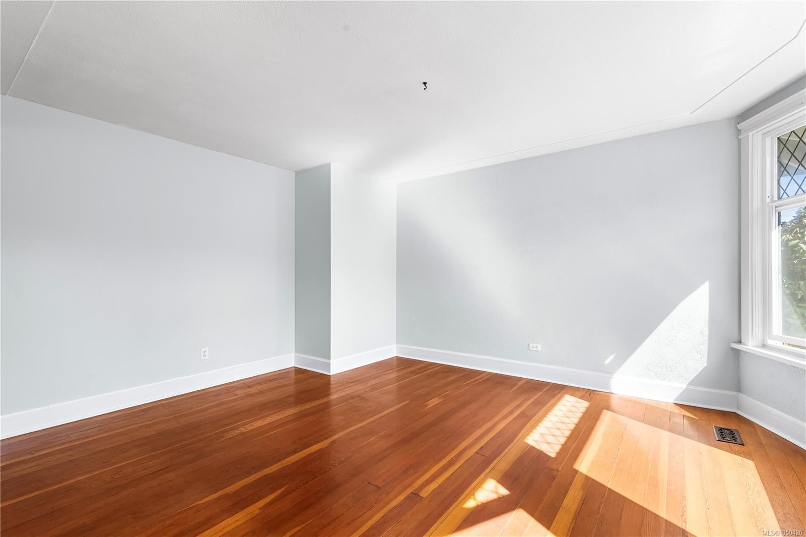 1360 Lang St, Victoria, BC
