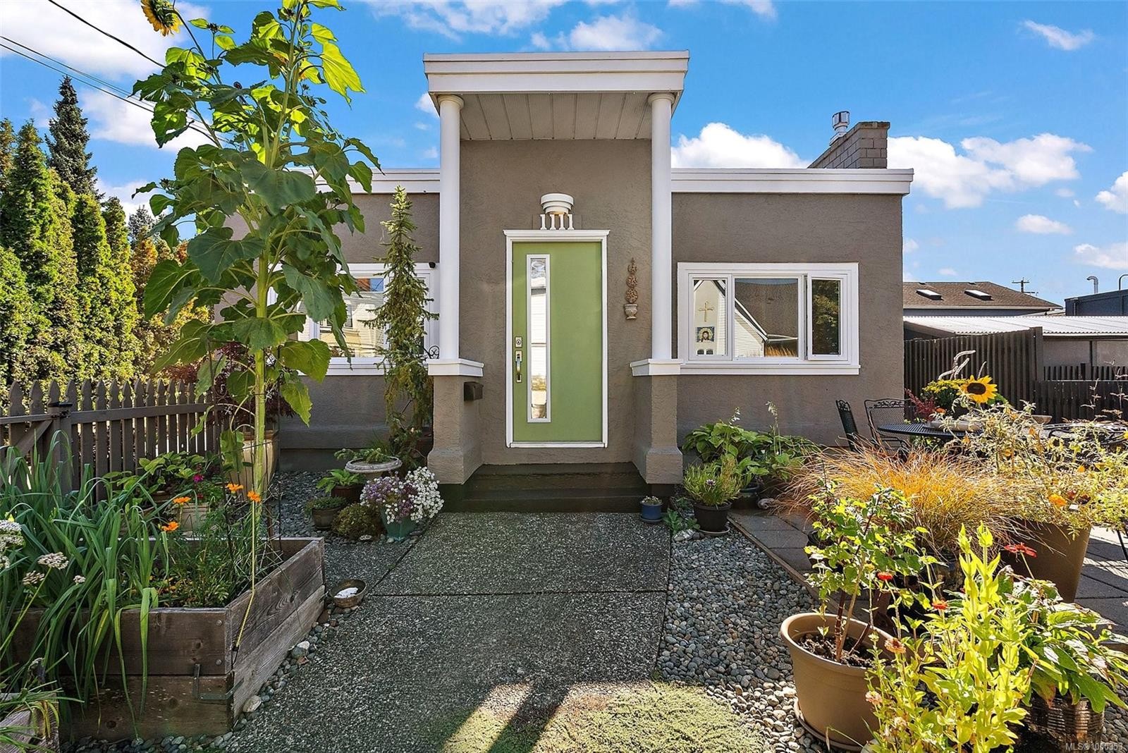 1111 Caledonia Ave, Victoria, BC