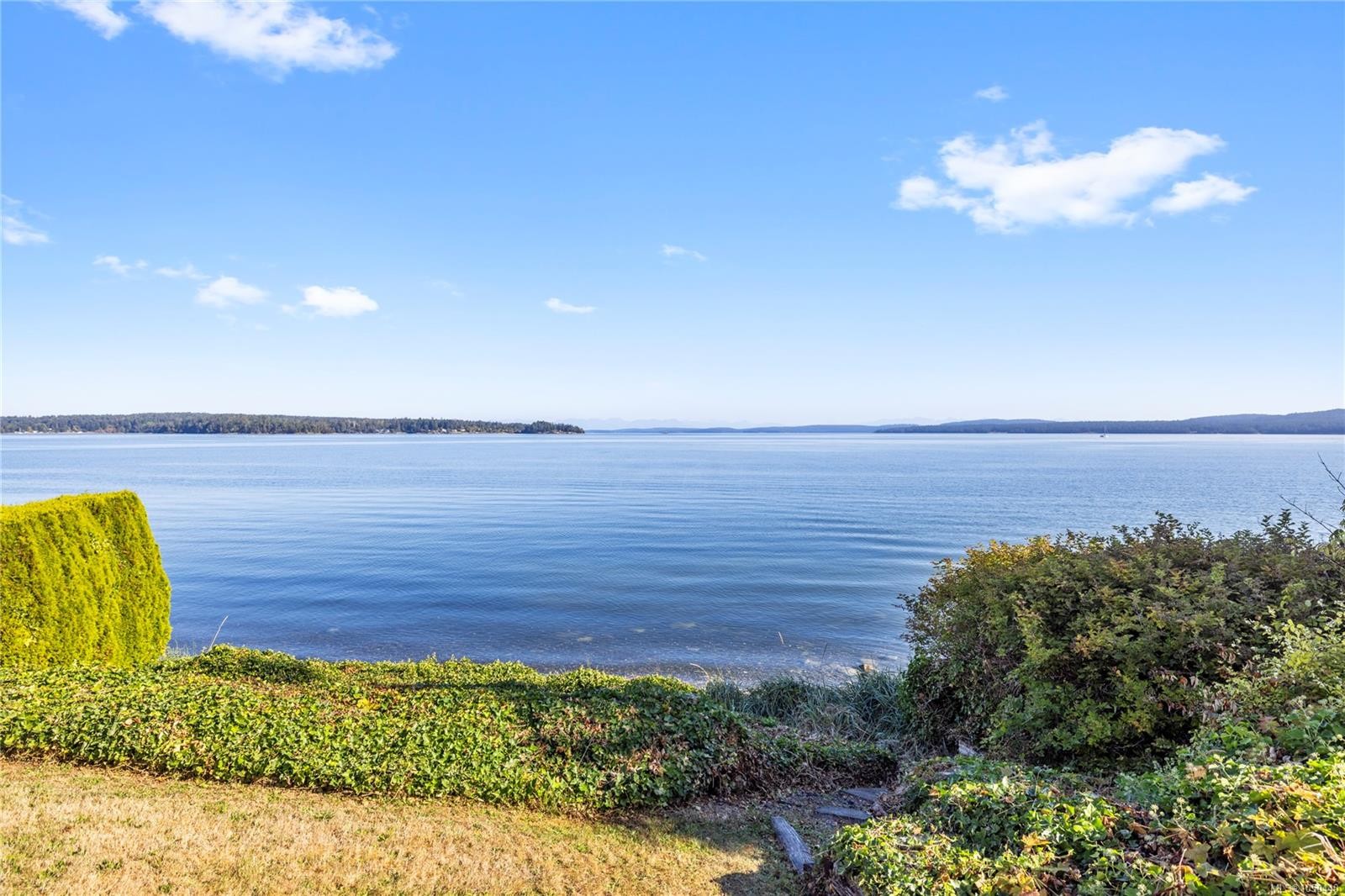 3809 Gardner Rd West, Saltair, BC