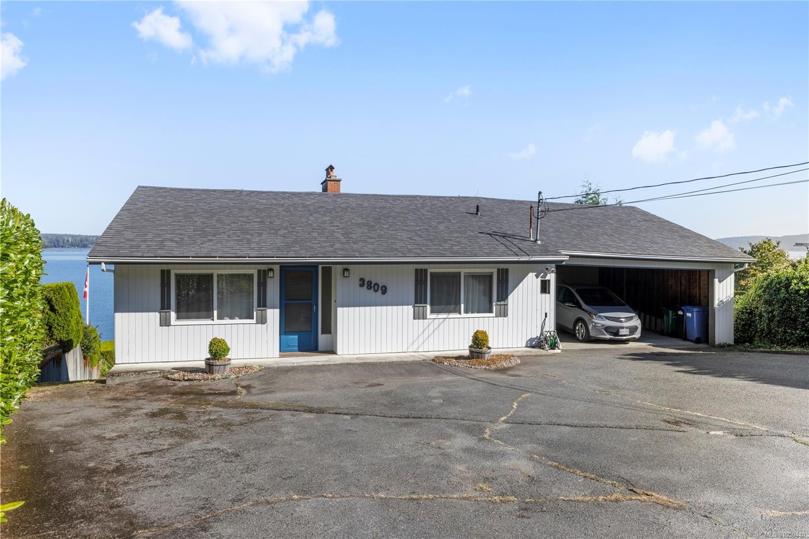 3809 Gardner Rd West, Saltair, BC