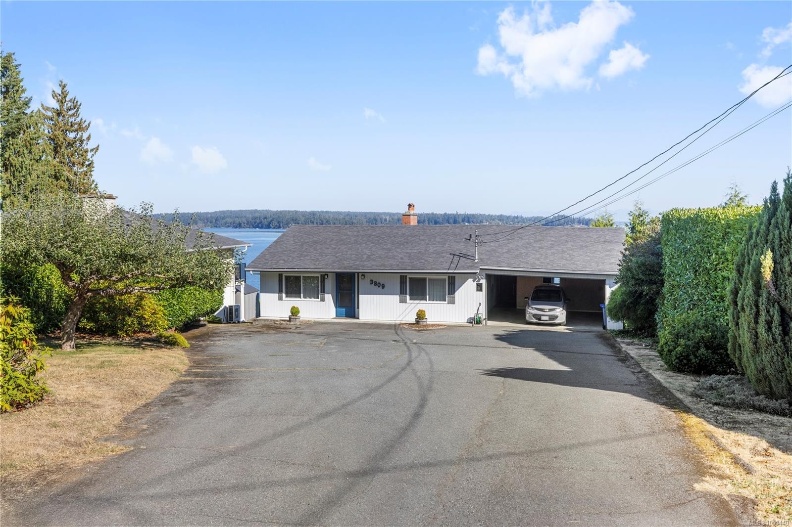 3809 Gardner Rd West, Saltair, BC